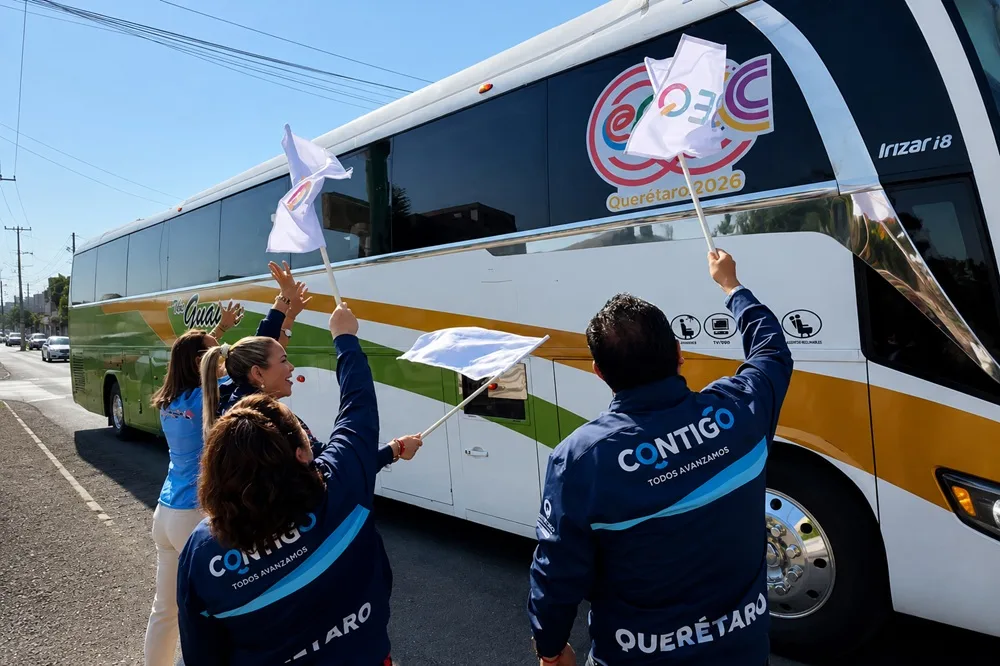 Querétaro abanderó a su delegación para Juegos Deportivos Escolares en Jalisco