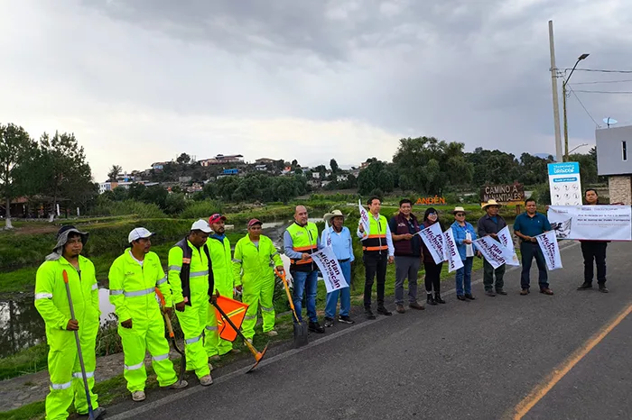 Rehabilitan acceso a manantiales de Urandén para impulsar turismo y comunidades locales