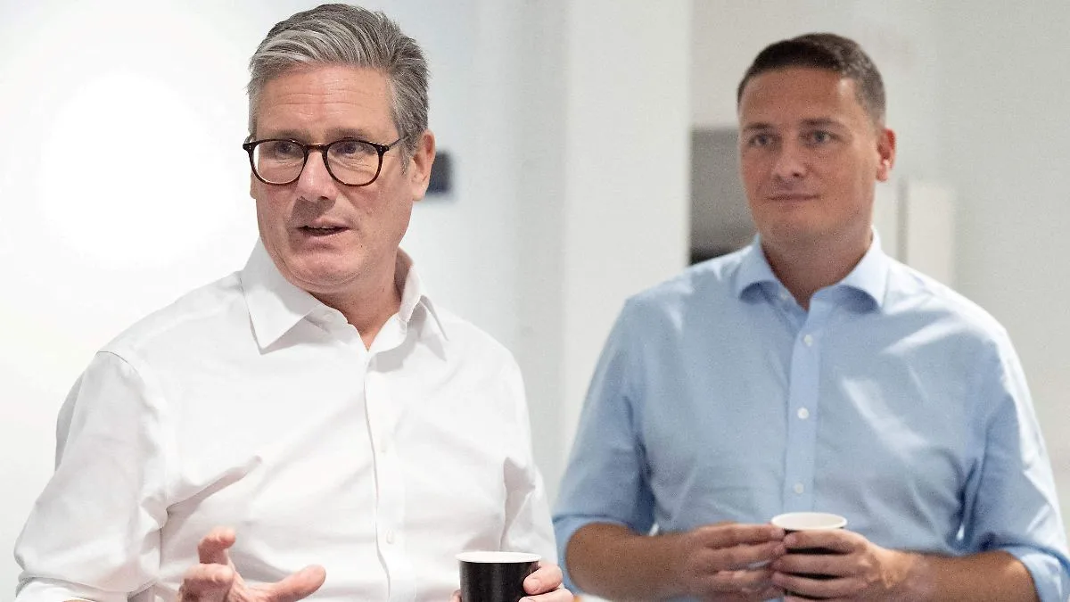 Renuncia el ministro de Salud británico y se perfila como posible rival de Starmer en el Partido Laborista