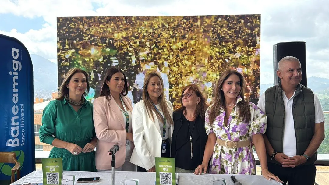 Río Supermarket y Bancamiga entregan más de 2.000 tarjetas de crédito en Caracas