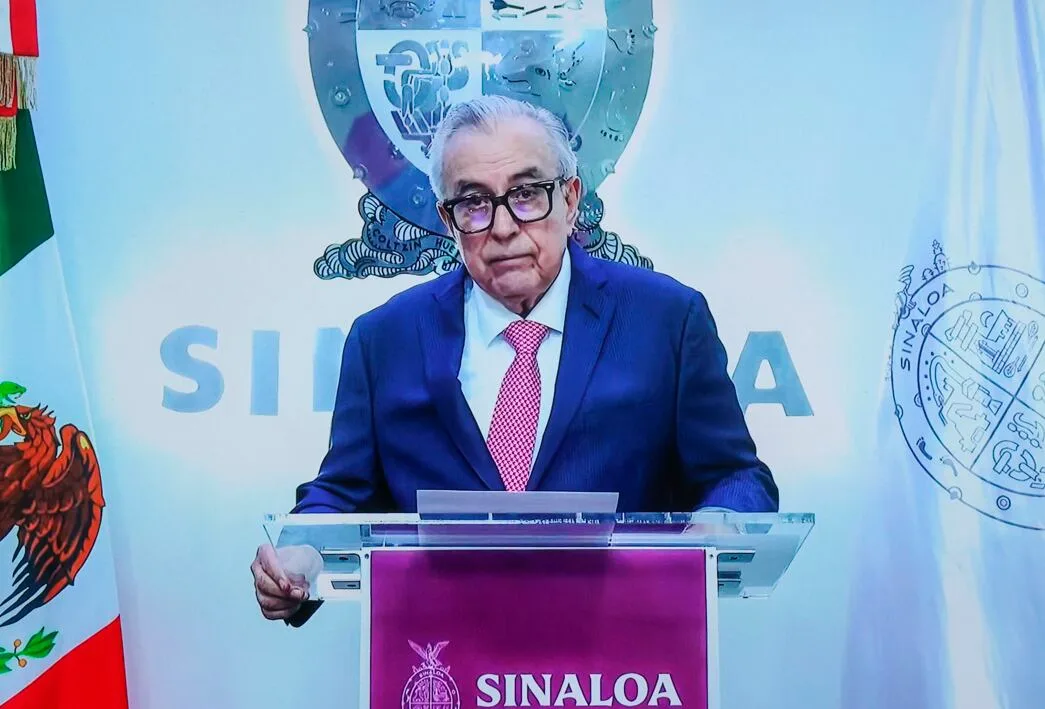 Rocha Moya solicita licencia como gobernador mientras la FGR pide pruebas a Estados Unidos