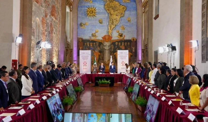 SEP y estados acuerdan retomar calendario escolar original para ciclo 2025-2026