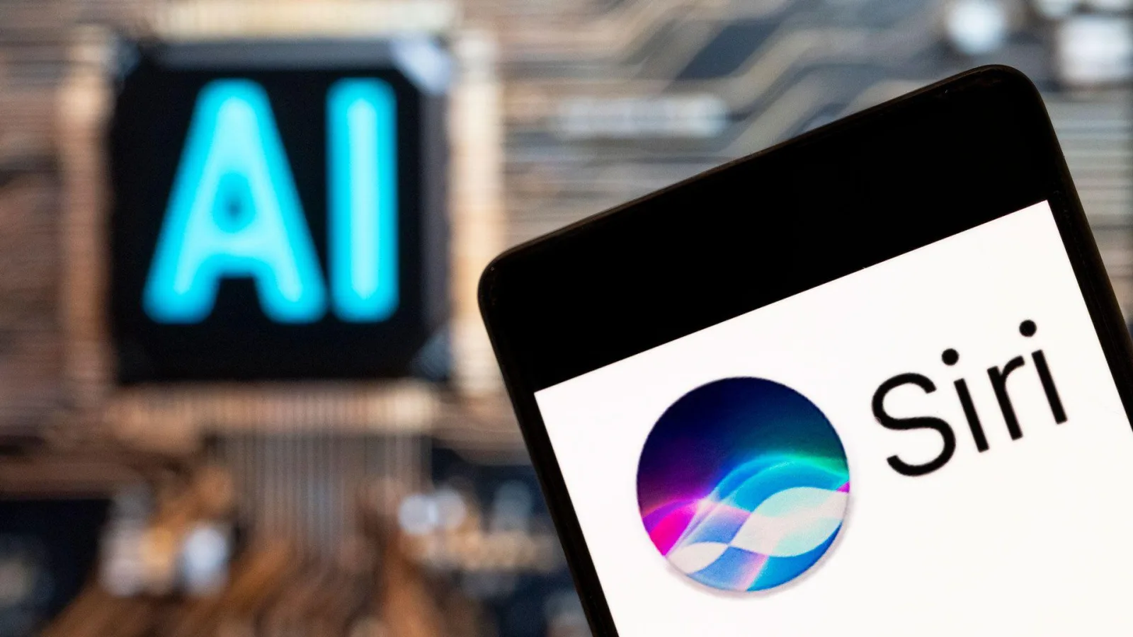 Siri en iOS 27: un asistente con memoria y control por voz para manejar el iPhone