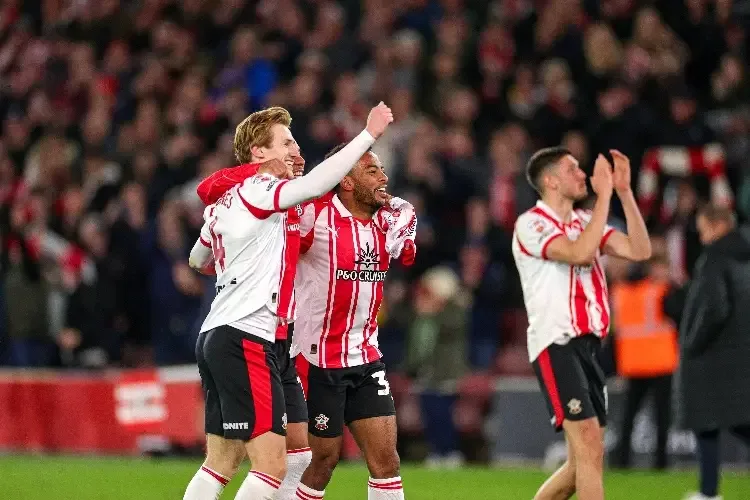 Southampton es sancionado y pierde la oportunidad de ascender en la English Football League