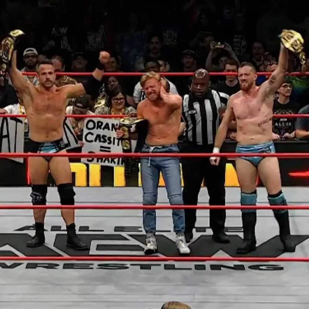 The Conglomeration mantiene el Campeonato Mundial de Tríos AEW tras intensa defensa