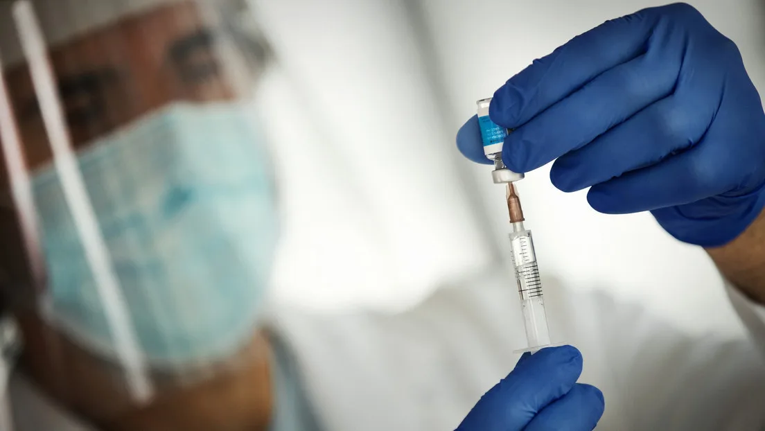 Vacuna rusa contra el melanoma muestra cambios inmunológicos leves en primer paciente