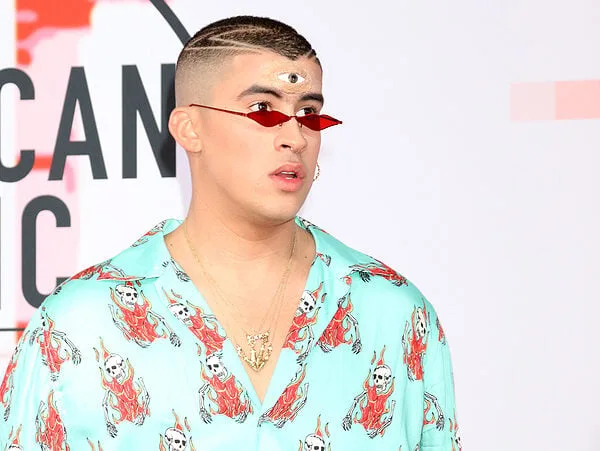 Zara lanza colección exclusiva con Bad Bunny: estilo urbano y precios accesibles