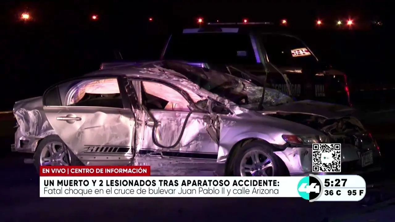 Accidente en bulevar Juan Pablo II deja un muerto y dos jóvenes gravemente heridos
