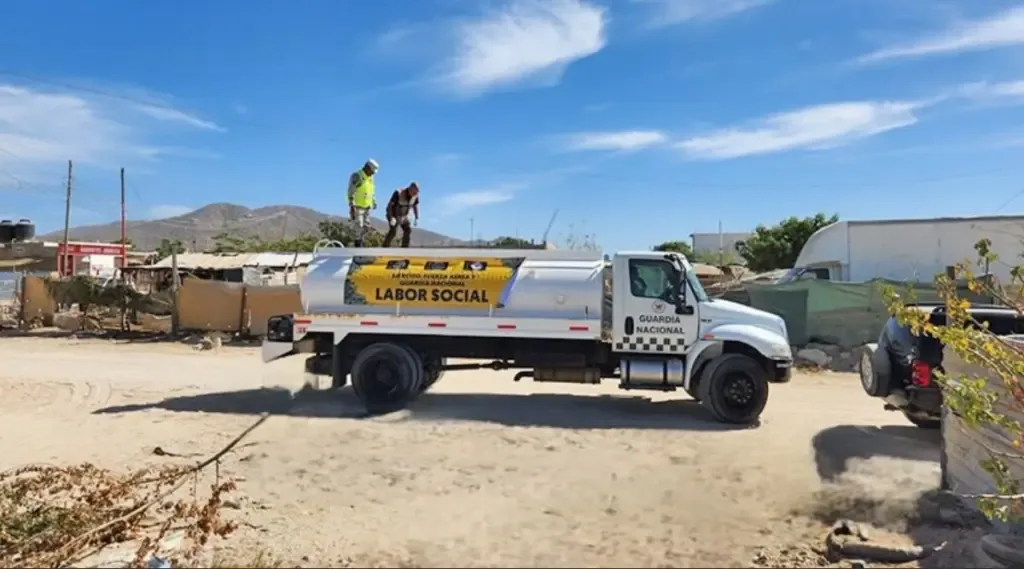 Aplican larvicida en pipas para evitar contagios de dengue en Los Cabos