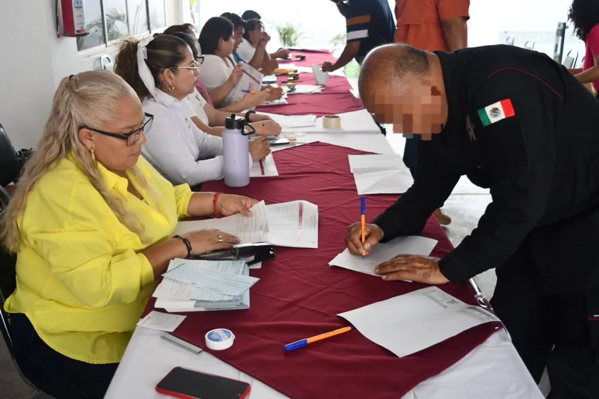 Arranca entrega de becas en Tamaulipas para servidores públicos y sus familias