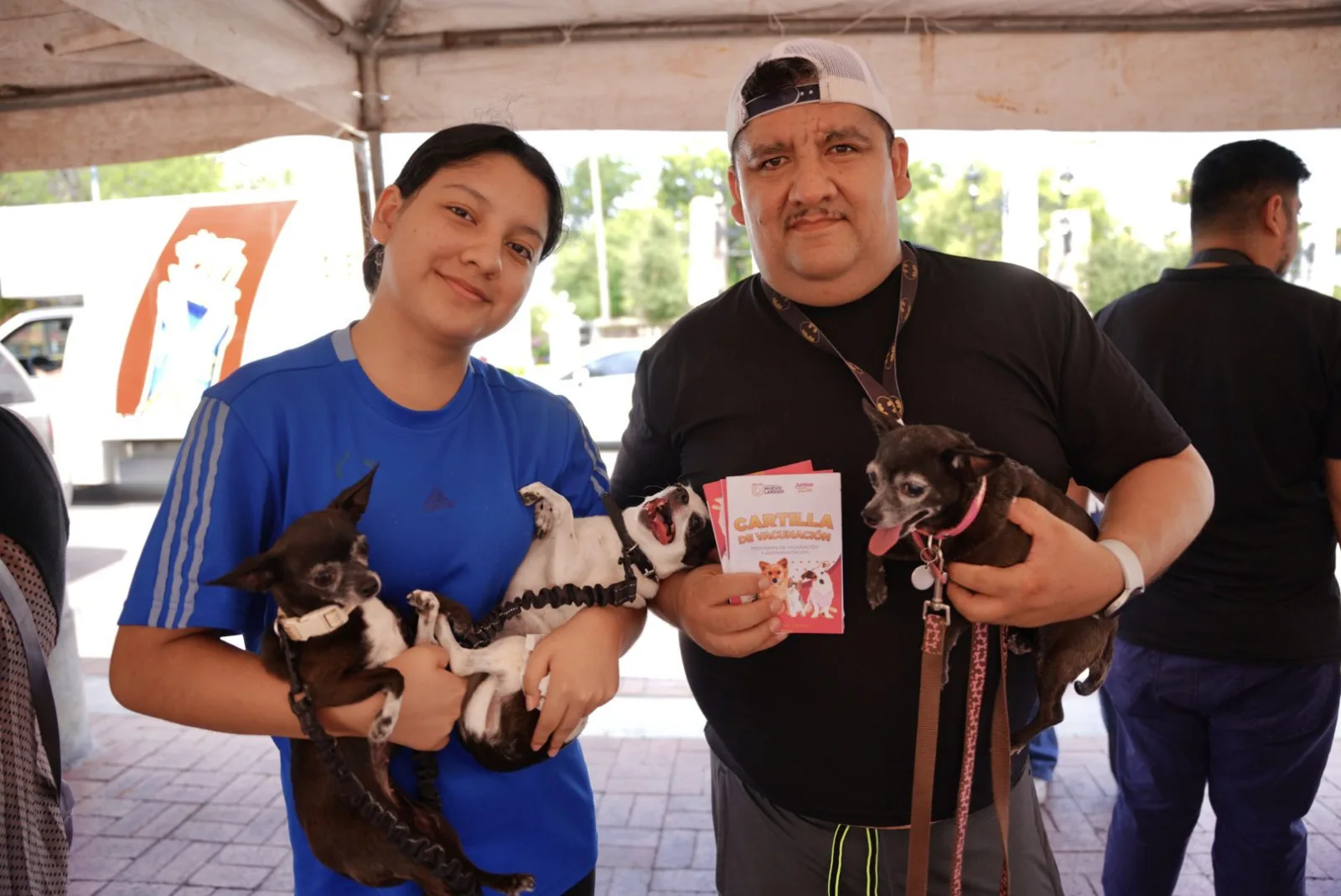 Más de mil mascotas recibieron vacunación y desparasitación gratuita en Nuevo Laredo