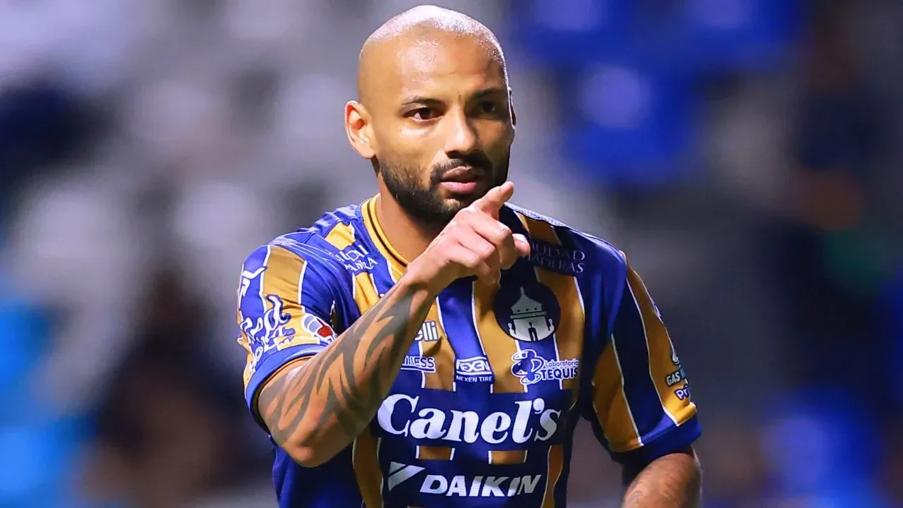 Atlético de San Luis confirma baja de Joao Pedro por lesión que lo deja fuera del Apertura 2026