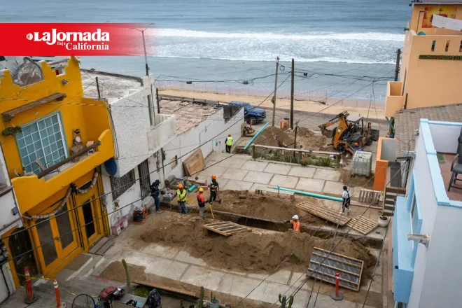 Cespt rehabilita 13 andadores en Playas para detener derrames de aguas negras