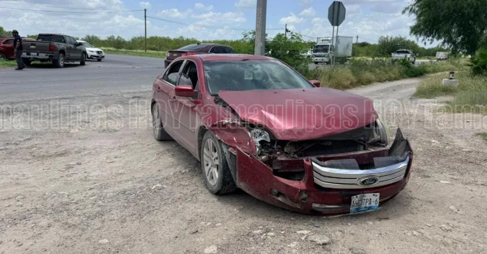 Choque múltiple en Carretera Ribereña deja una persona lesionada y tráfico detenido