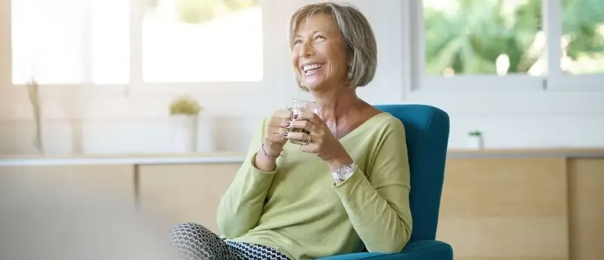 Cinco infusiones naturales para apoyar la salud del hígado y su función detox