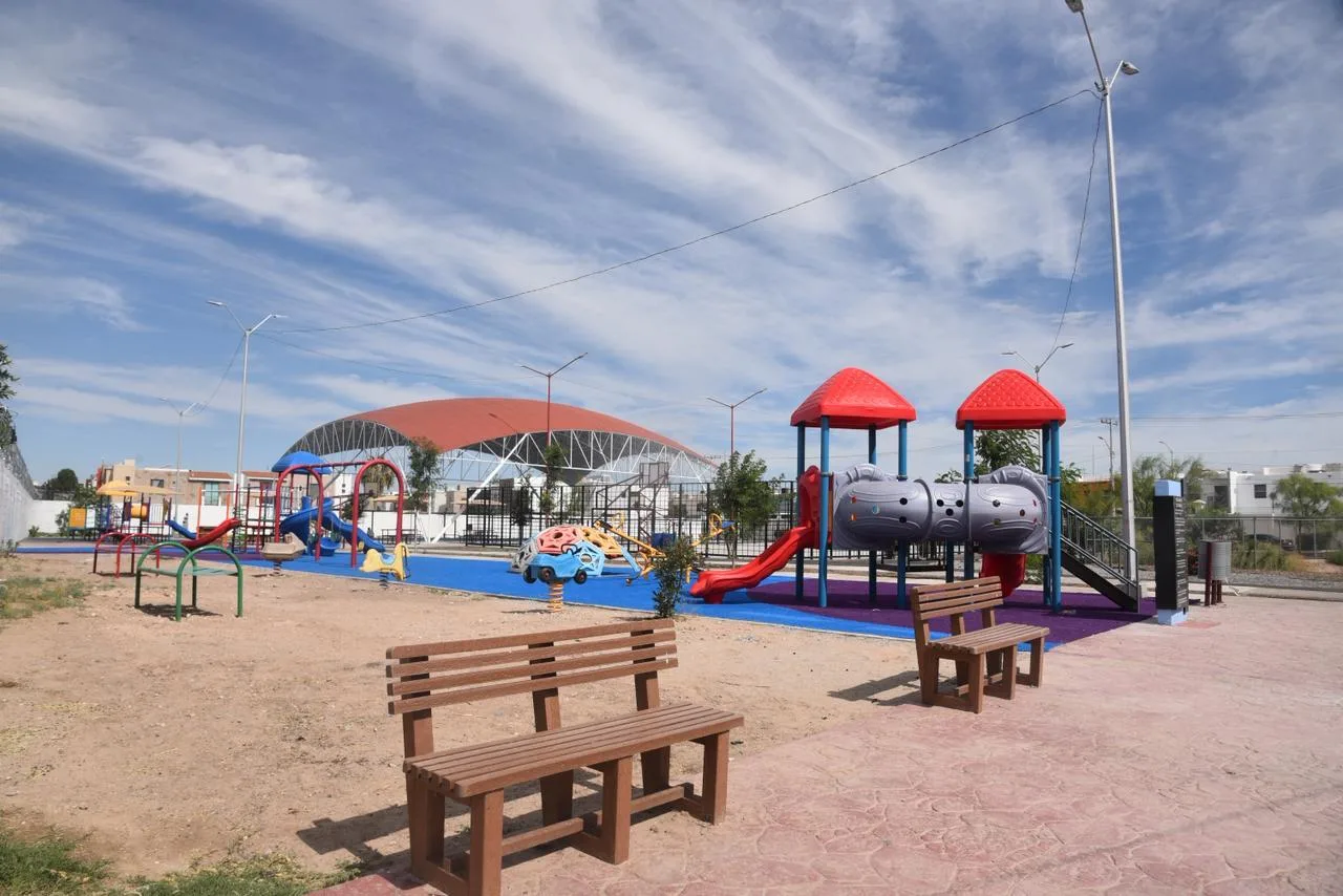 Construyen domos en parques de Ciudad Juárez con recursos del Presupuesto Participativo