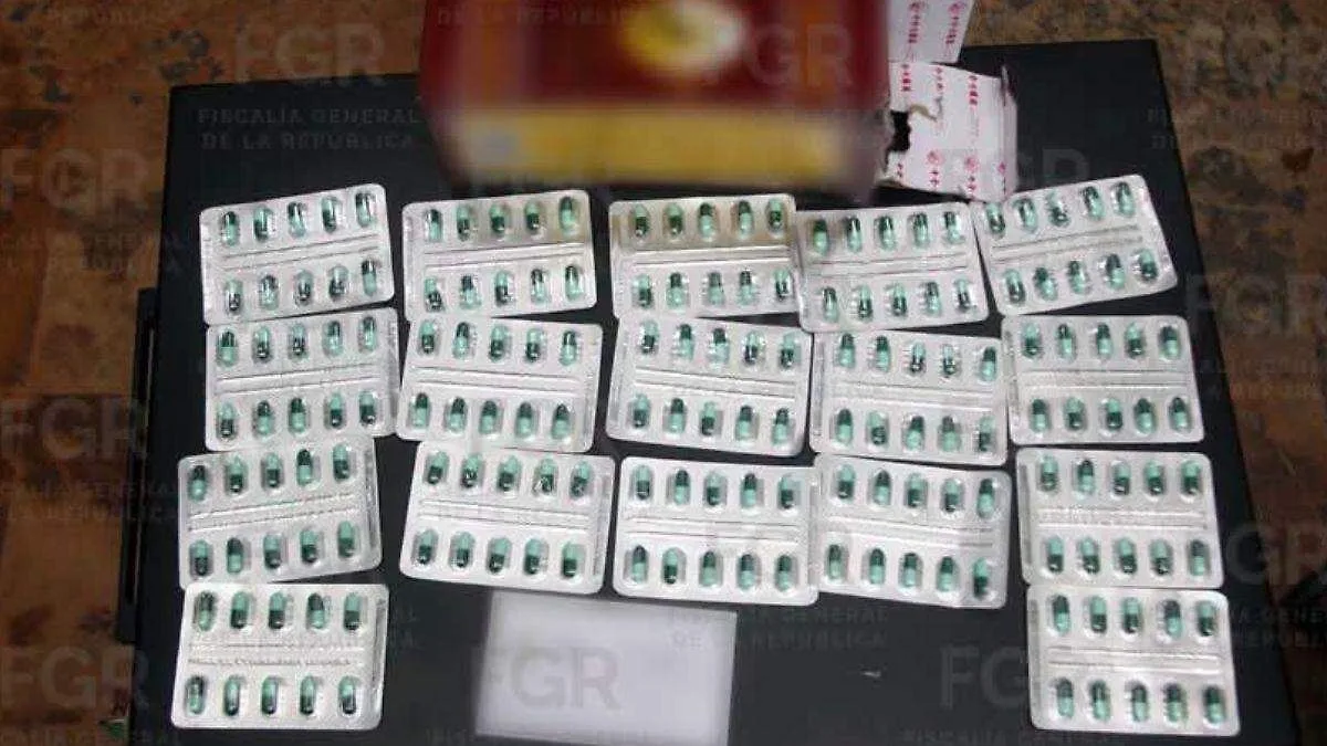 Detienen a dos personas con 180 cápsulas psicotrópicas en la península de Yucatán