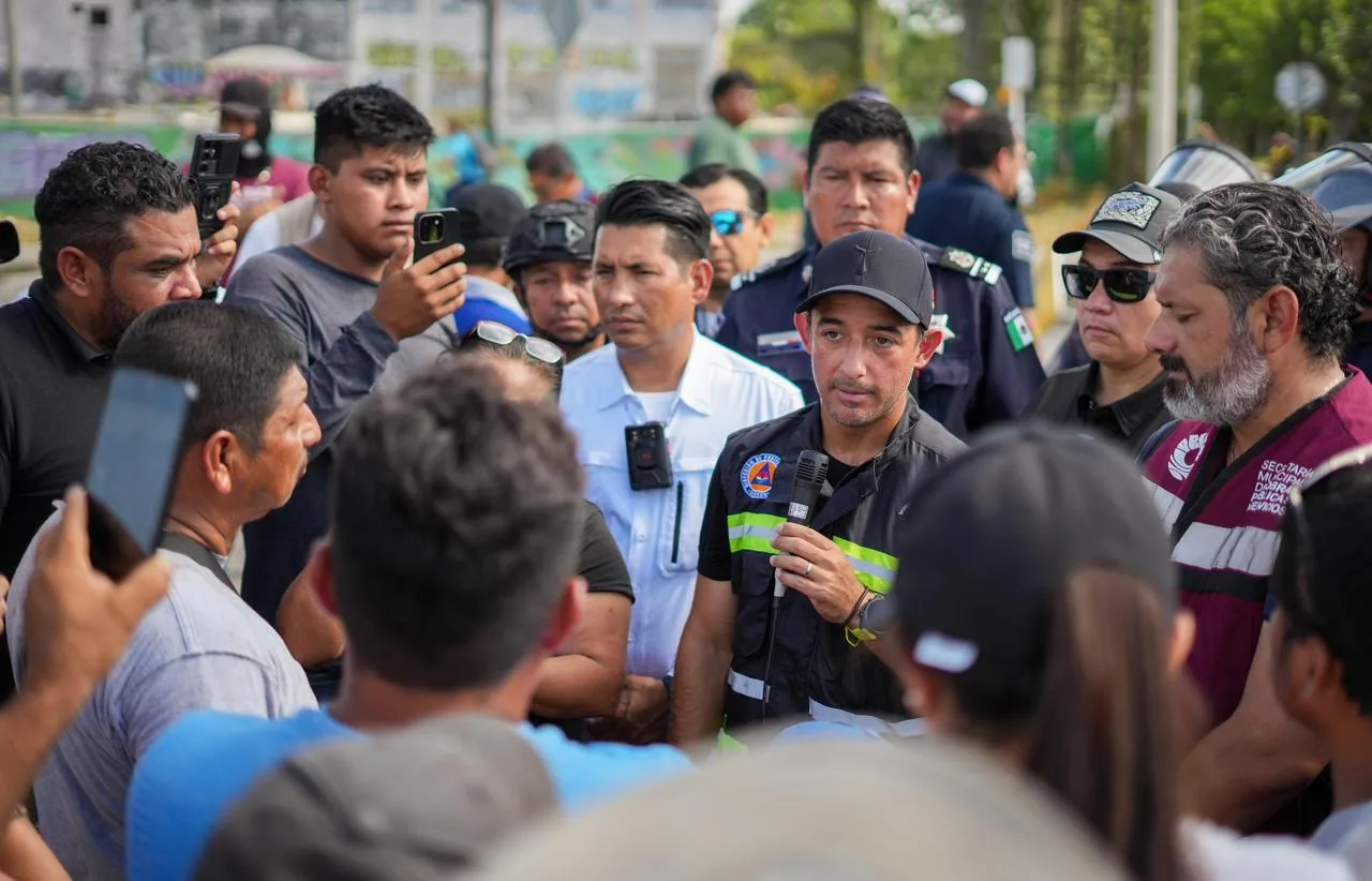 Diálogo y acuerdos restablecen la circulación en Cancún tras bloqueo en Santa Cecilia