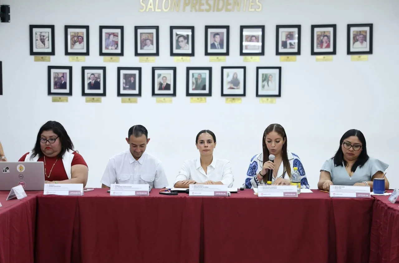 El Ayuntamiento impulsa estrategias integrales para proteger a mujeres y niñas