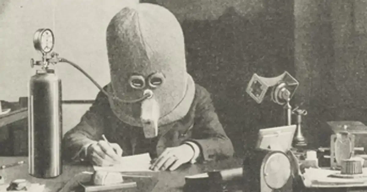 El casco anti-distracciones de Hugo Gernsback, un invento singular contra la falta de concentración