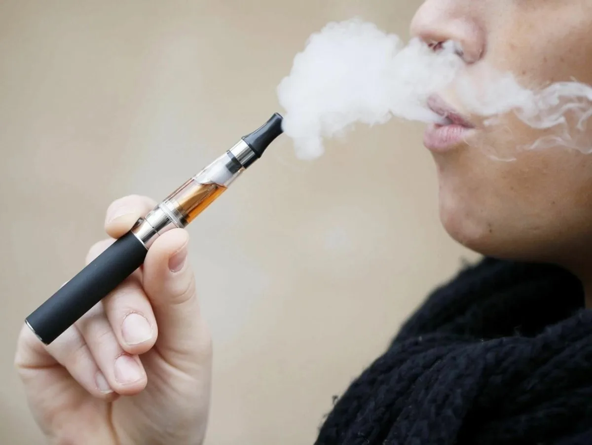 El consumo de vapeadores supera al de cigarros tradicionales entre jóvenes de Nuevo Laredo