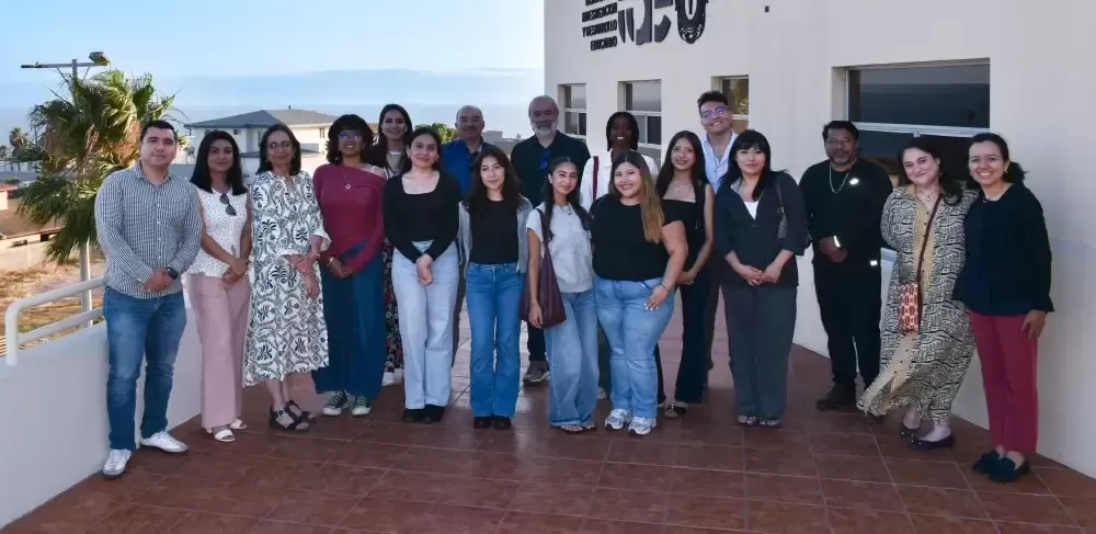El IIDE amplía su cooperación internacional con visita académica de UCLA