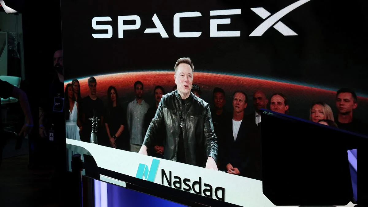 Elon Musk se convierte en el primer billonario mundial tras debut histórico de SpaceX en bolsa