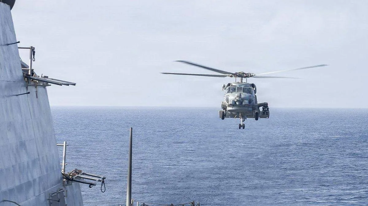 Estados Unidos ejecuta ataques defensivos contra Irán tras explosiones en el Estrecho de Ormuz