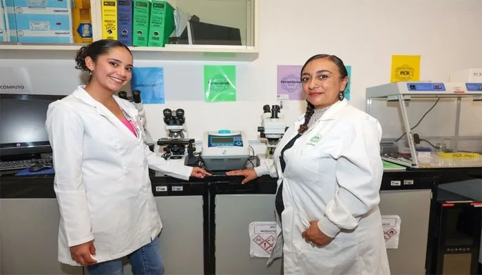 Estudiantes de la UAEMéx destacan en congresos nacionales con avances en regeneración de médula espinal