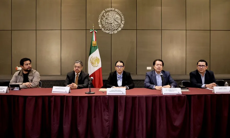 Gobierno mantiene diálogo con la CNTE pero descarta abrogar la Ley del ISSSTE
