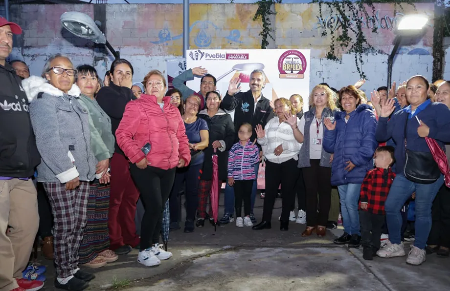 Gobierno municipal moderniza el alumbrado público en colonia Ignacio Mariscal con tecnología LED