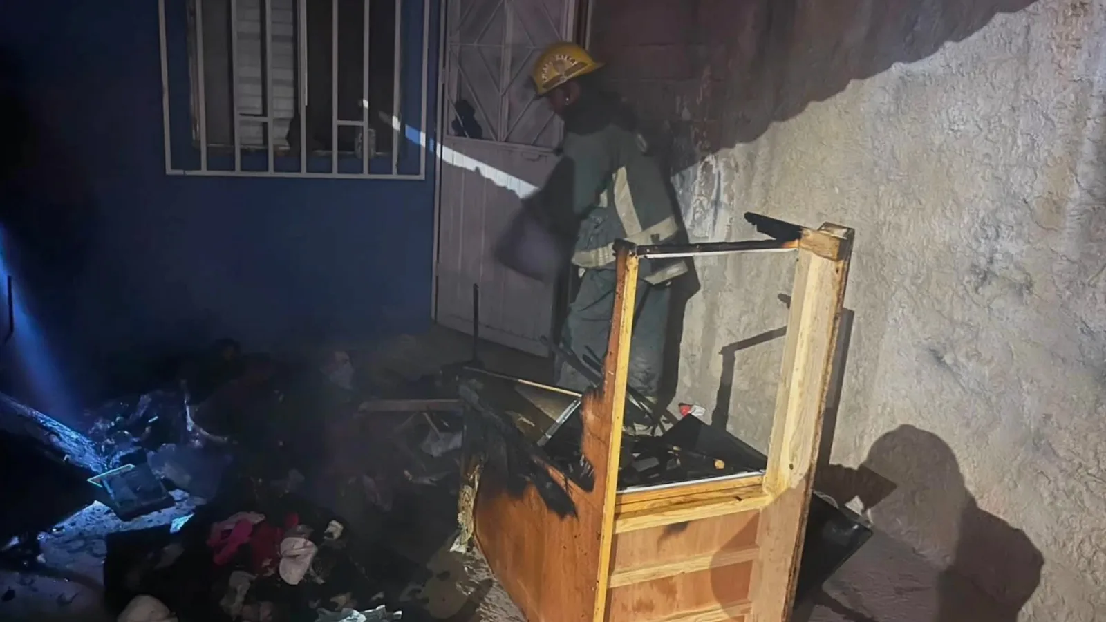 Incendio en Los Álamos provoca daños materiales sin víctimas ni heridos
