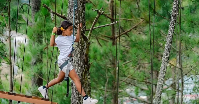 La Rábida inaugura Parque Nuevo Mundo, un espacio de aventuras con tirolinas y circuitos para todas las edades