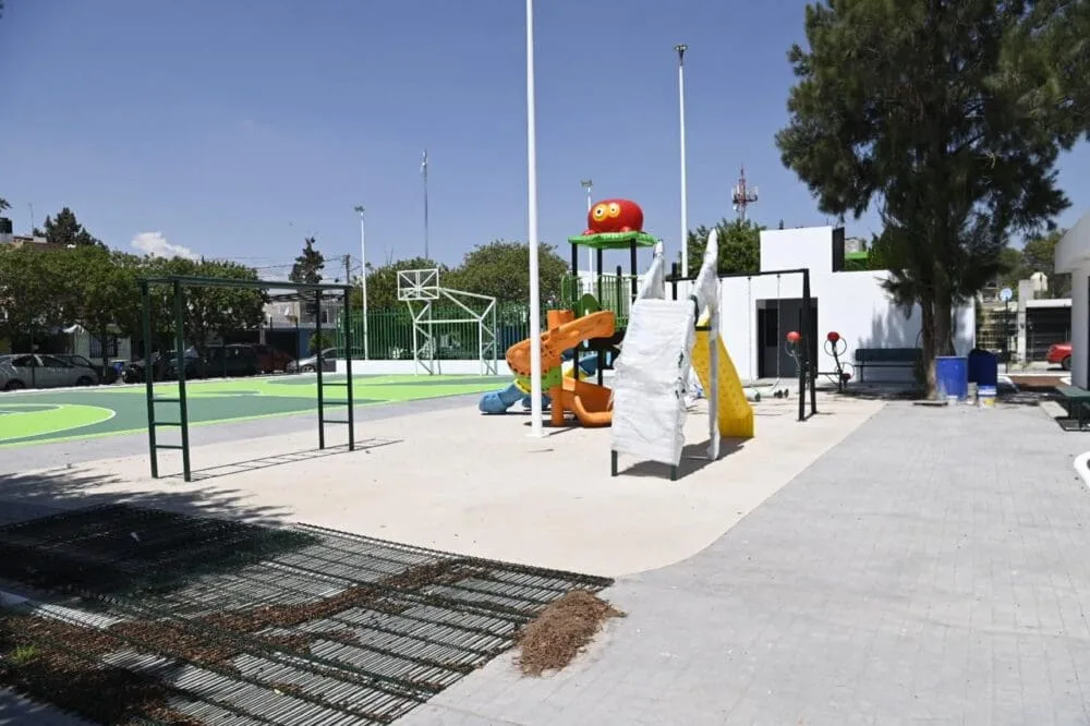 La Virgen en Soledad estrena parque urbano, consultorio y purificadora para la comunidad