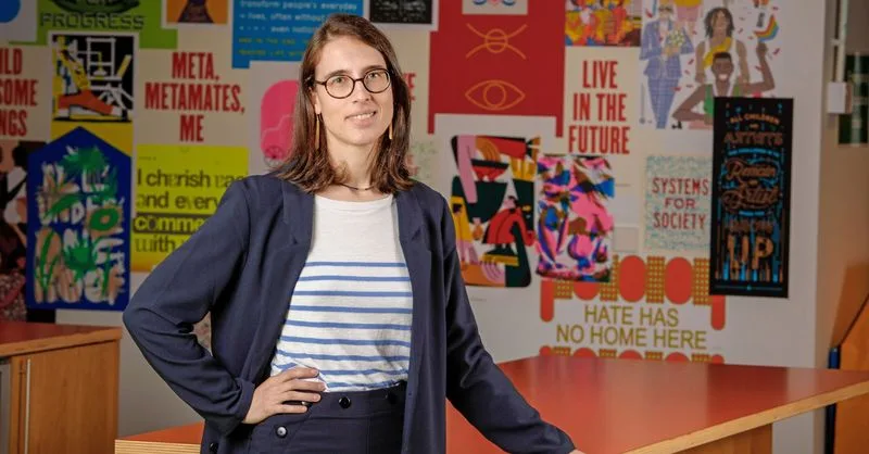 Meta fortalece las medidas de protección para adolescentes y demanda regulación europea común