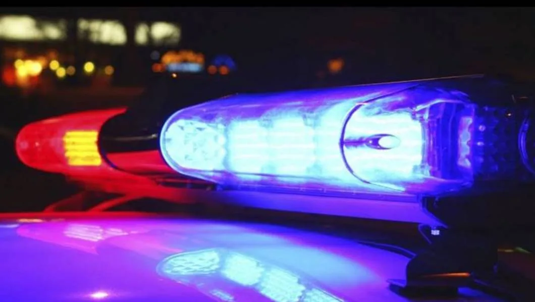 Motociclista sufre grave accidente en la carretera México-Oaxaca y queda con lesiones faciales severas