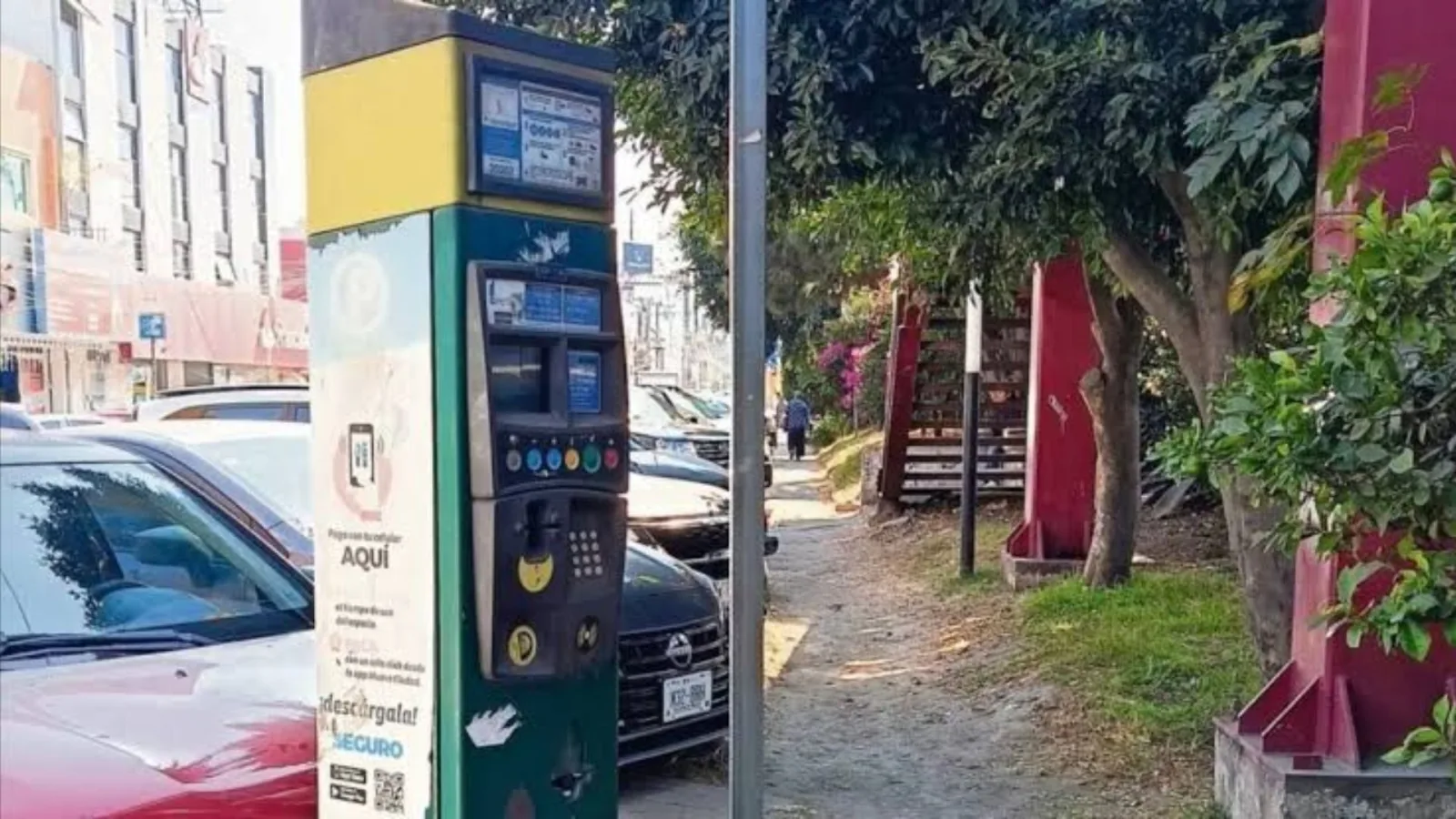 Naucalpan revive su conflicto histórico por los parquímetros en Ciudad Satélite