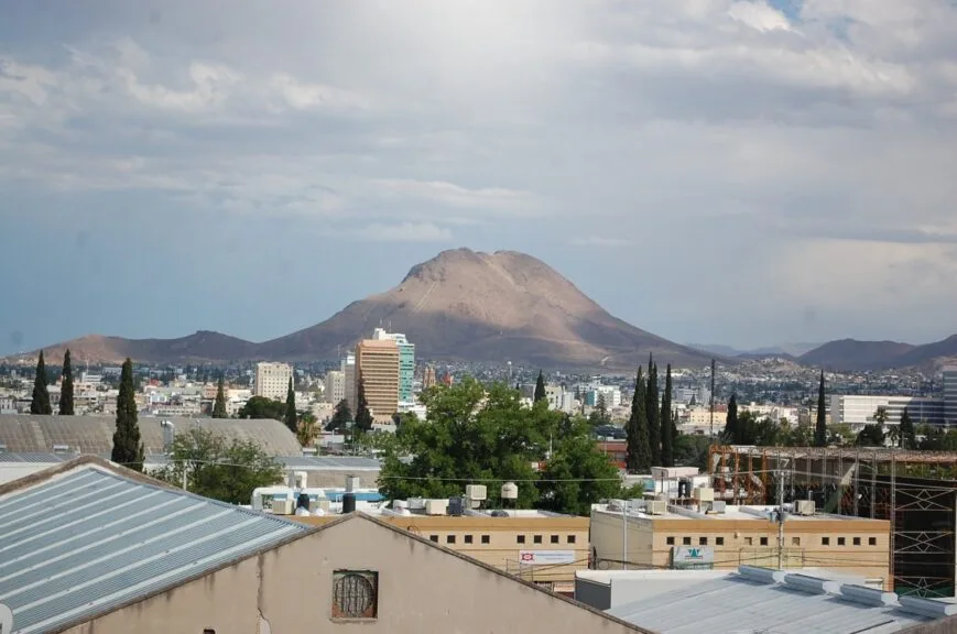 Persisten temperaturas superiores a 39 °C en gran parte del estado y se esperan vientos fuertes