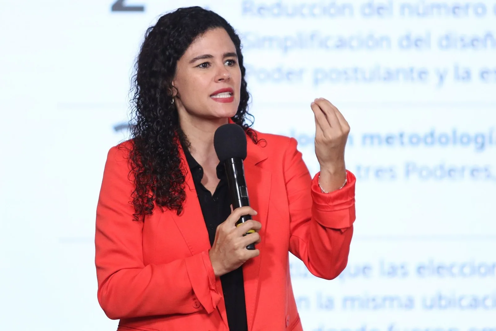 Posible nulidad de elecciones por injerencia extranjera podría aplicarse en comicios de 2027