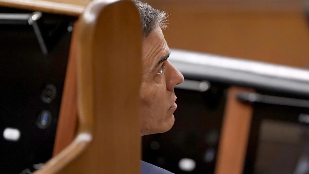 PSOE enfrenta una compleja semana judicial y modera su respuesta al Poder Judicial