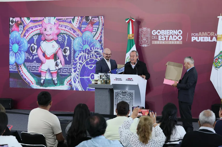 Puebla proyecta su riqueza artesanal y su historia en evento cultural global