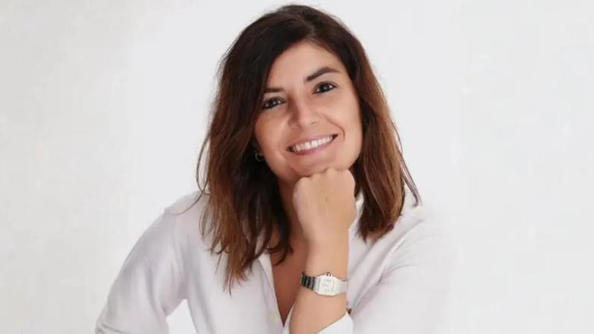 Rebeca Cáceres propone vivir con honestidad ante el exceso de consumismo y estrés