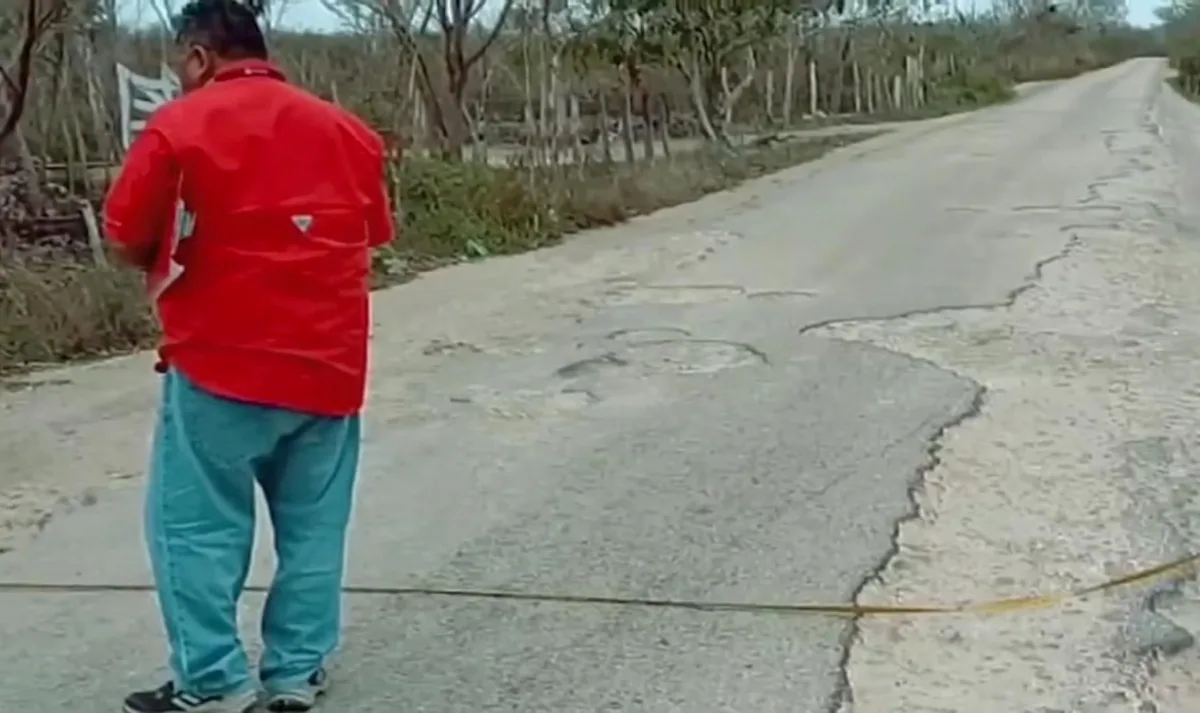Reclaman reconstrucción integral de carretera estatal en la zona oriente de Tizimín