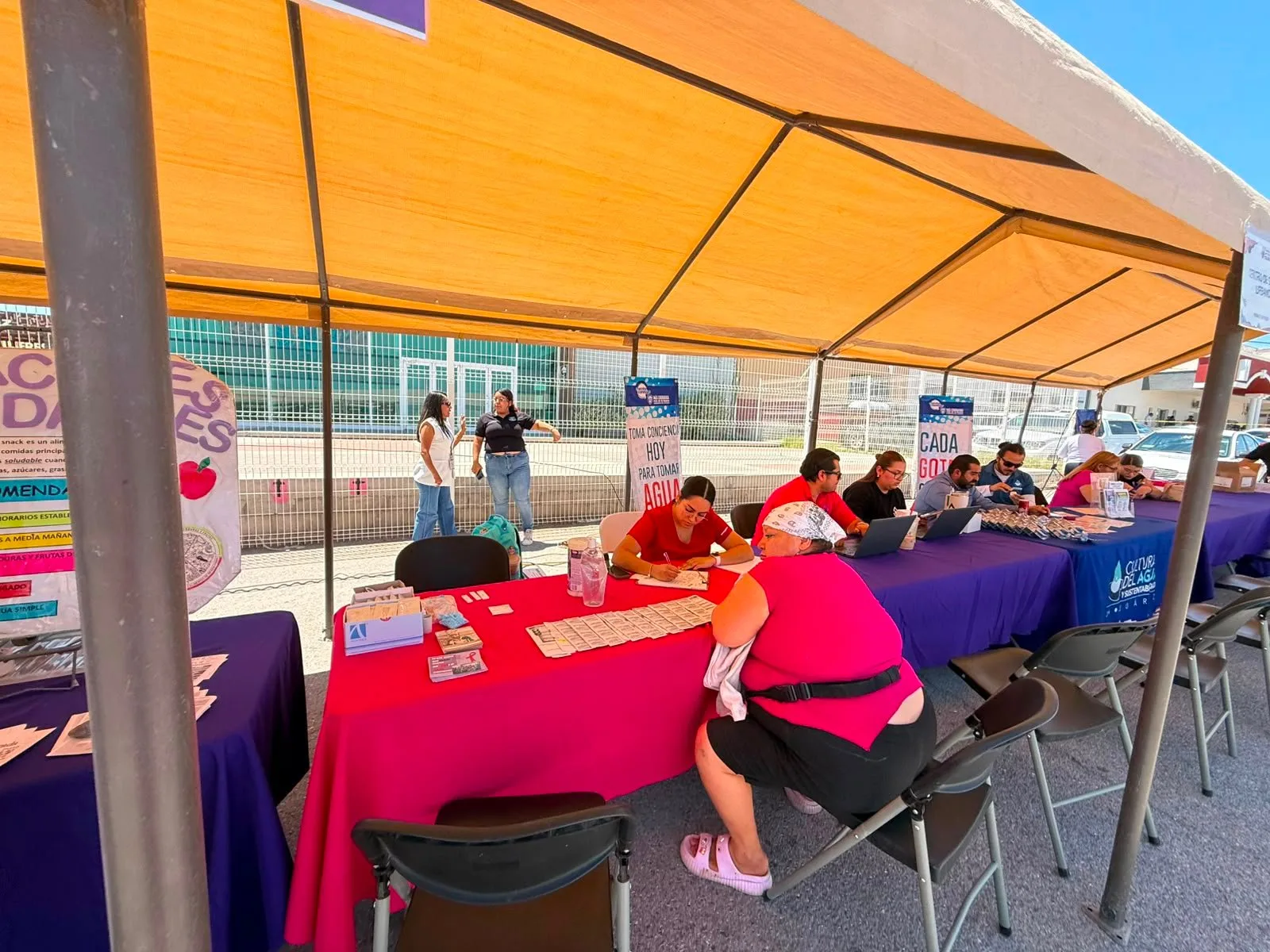 Salud Municipal ofrece detección gratuita de ITS en feria para mujeres en CEJUM