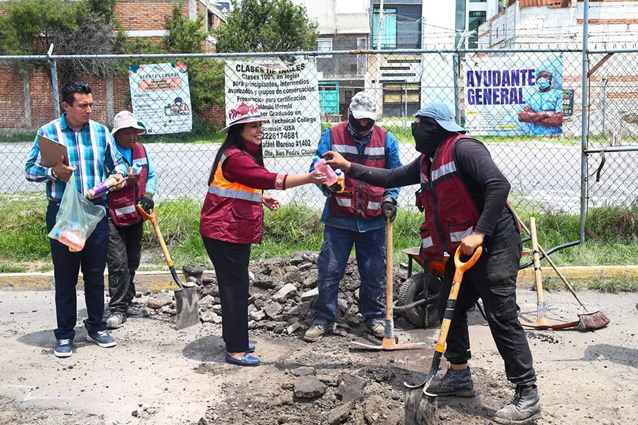 San Pedro Cholula lanza el programa de bacheo más extenso de su historia reciente