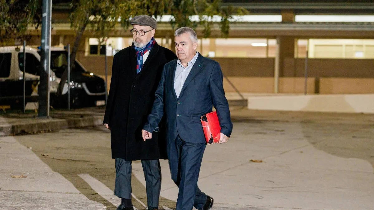 Santos Cerdán publica un libro para denunciar el impacto del juicio mediático en su caso de corrupción