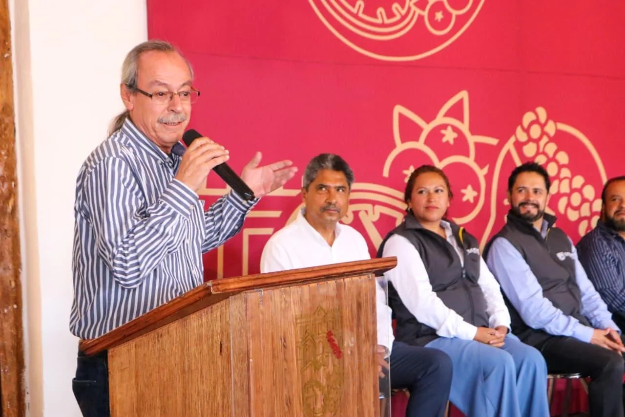 Zacatlán impulsa taller para preservar la memoria y la identidad comunitaria