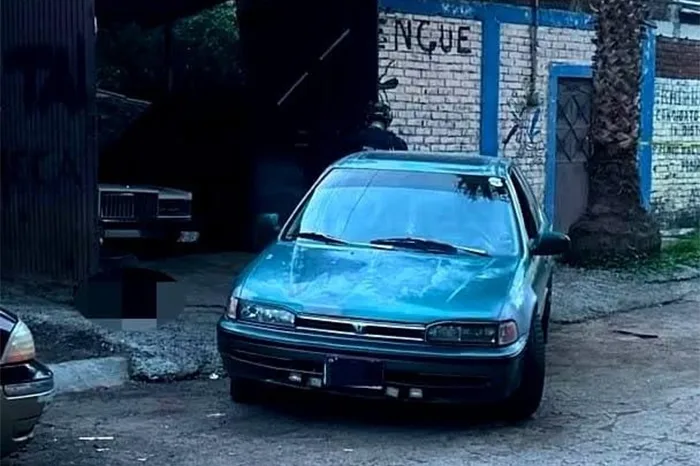 Asesinan a mecánico a balazos frente a su taller en Cotija