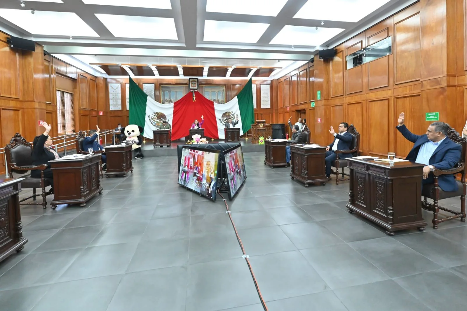 Congreso del Estado de México aprueba reformas clave en derechos indígenas, austeridad y elecciones