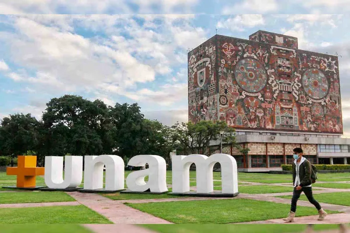 Estudiante de Tabasco obtiene puntaje perfecto para Medicina en la UNAM